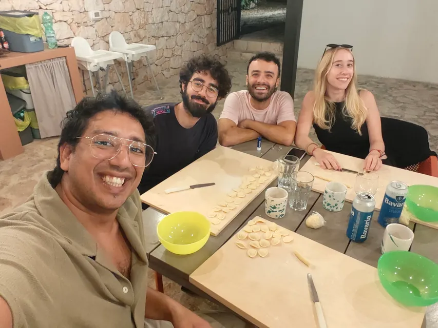 Retreat in Puglia, cucina di squadra